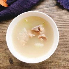 冬瓜薏米排骨汤的功效-冬瓜薏米排骨汤的功效与作用及禁忌症