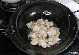 香菇炒肉片的家常做法-鲜菇炒肉片的家常做法