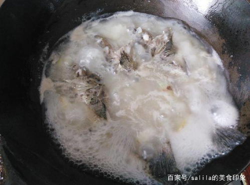 白灼虾开水下锅煮几分钟,白灼虾开水下锅还是冷水下锅