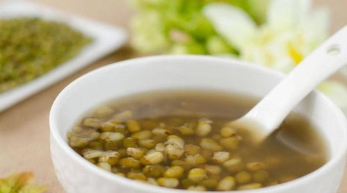 喝绿豆汤的五大禁忌,绿豆和什么相克中毒